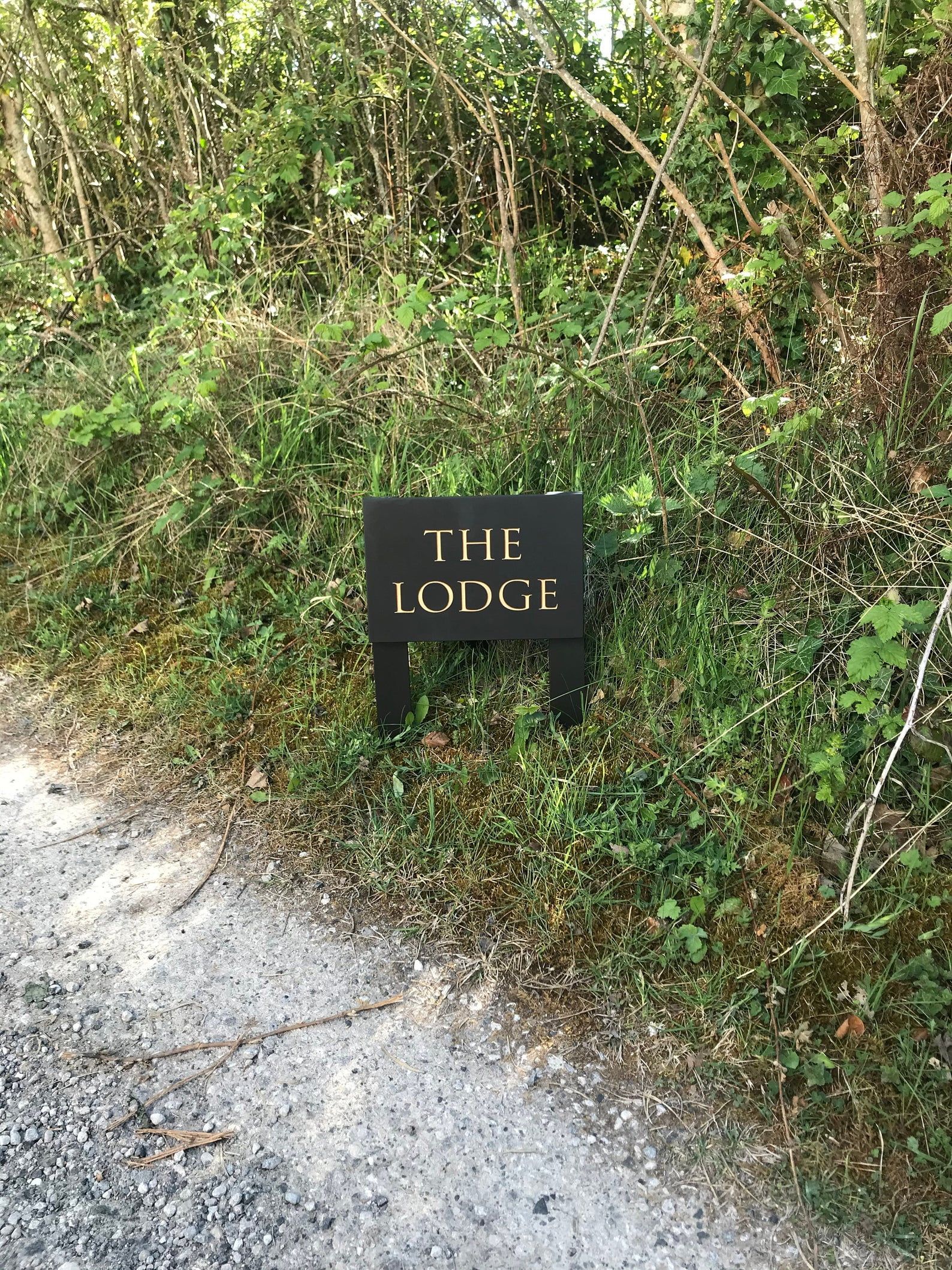 Large Deep Engraved Slate House Sign 20mm Thick Supplied with Slate Posts for Quick Easy Installation - Image 4
